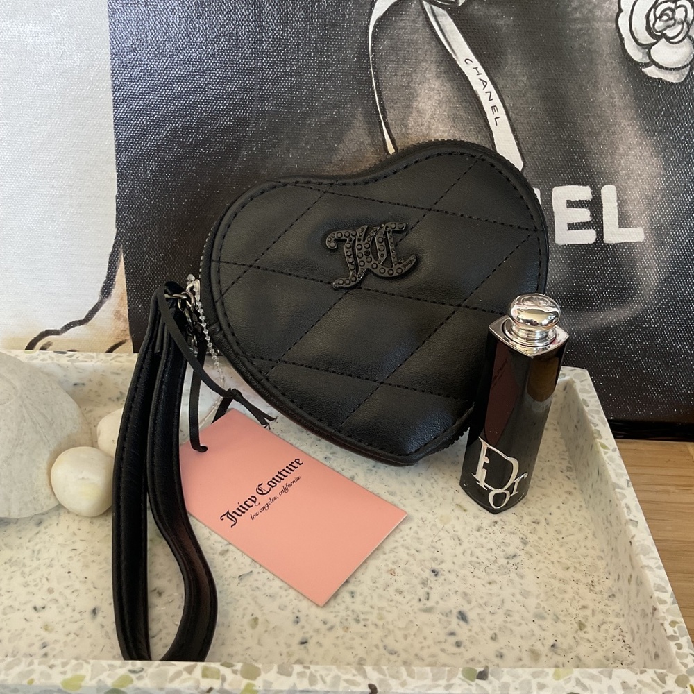 BUNDLE JUICY Couture Black Quilted Wristlet Bag & DIOR Lipstick Addict Red 872 - Picture 4 of 12